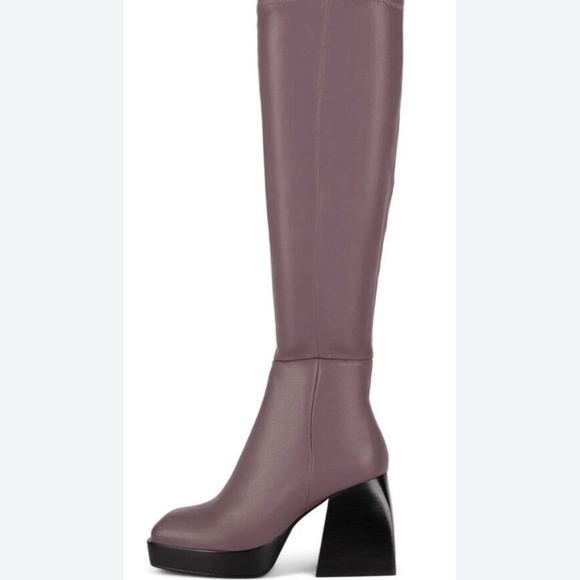 Jeffrey Campbell DAUPHINE Boots - Picture 4 of 4